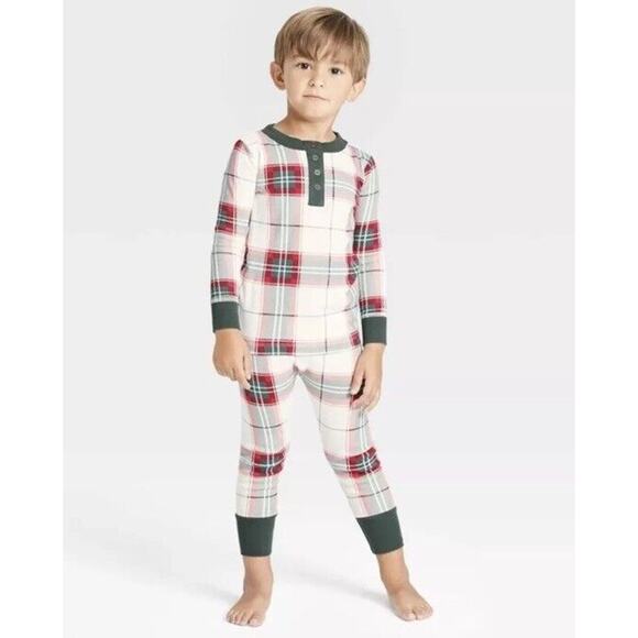 Hearth & Hand™ with Magnolia Holiday Plaid 2pc Pajama Set Green/Red - Size 5 - Picture 1 of 10